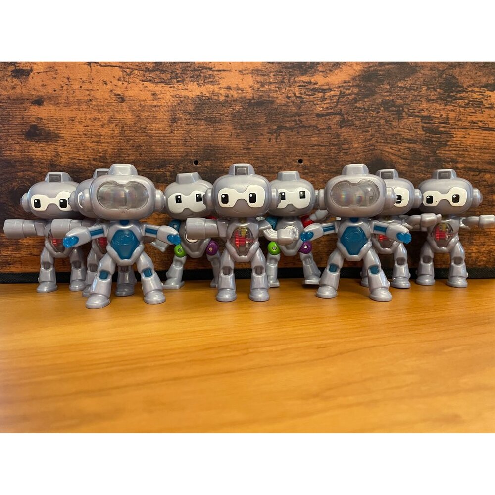 Discovery Channel Mindblown Robot McDonalds Toy 2020 9 PCS (SKU: 83TO)